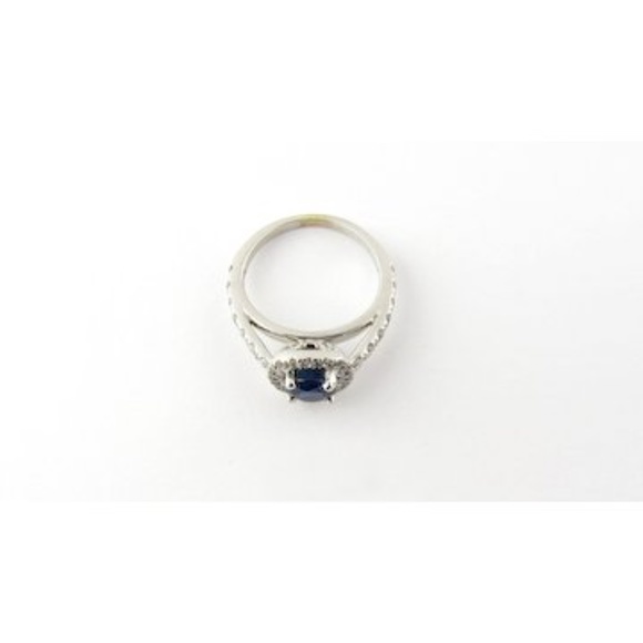 Vintage 14 Karat White Gold Natural Sapphire and Diamond Ring Size 4.75 #3527 - Picture 2 of 8